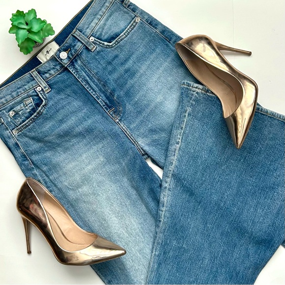 7 For All Mankind Megaflare Jeans Light Wash Wide Leg Flare Size 30 - Picture 2 of 12